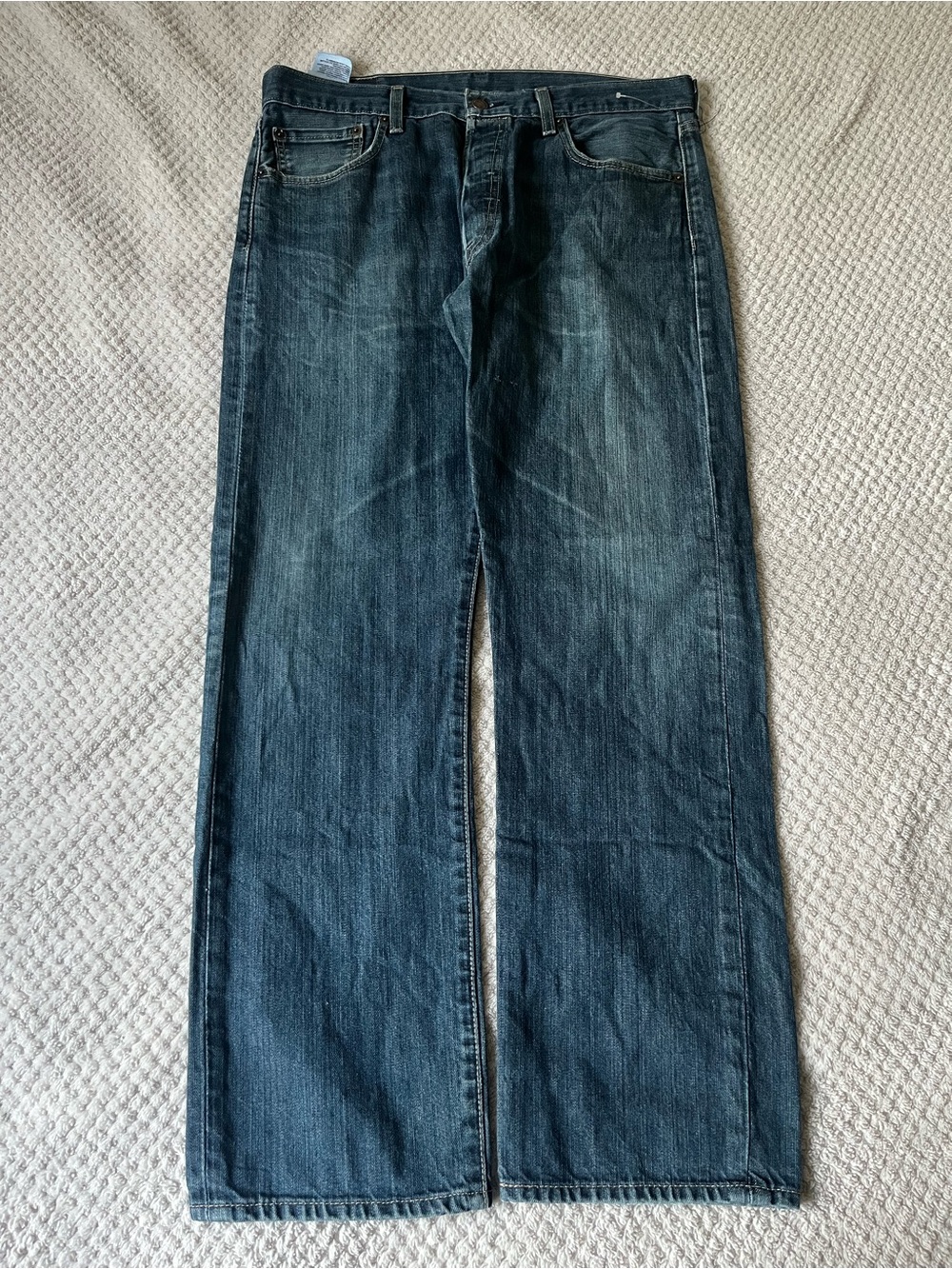 Levi's Men’s Straight Jeans in Dark Wash Blue
